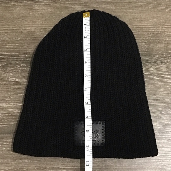 Love Your Melon Classic Black Knit Toque - Picture 4 of 5